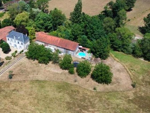 Maison vente à Angoulême, Aubeterre-sur-dronne