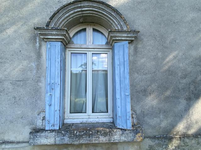 Maison vente à Nontron, Brantôme