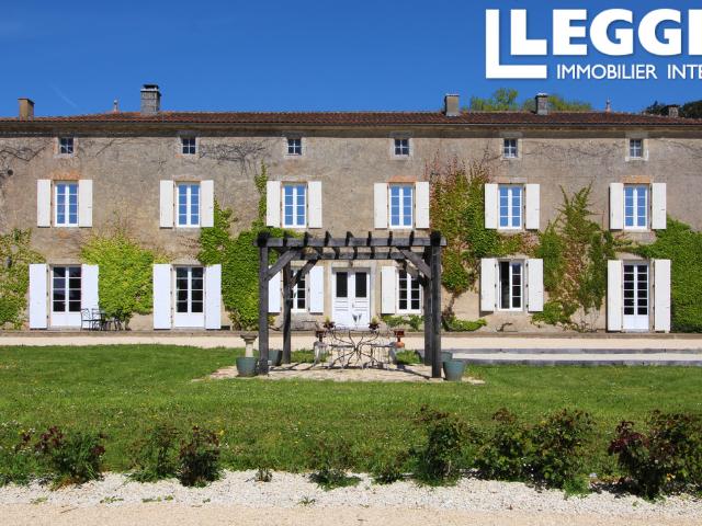 Maison vente à Confolens, Saint-fraigne