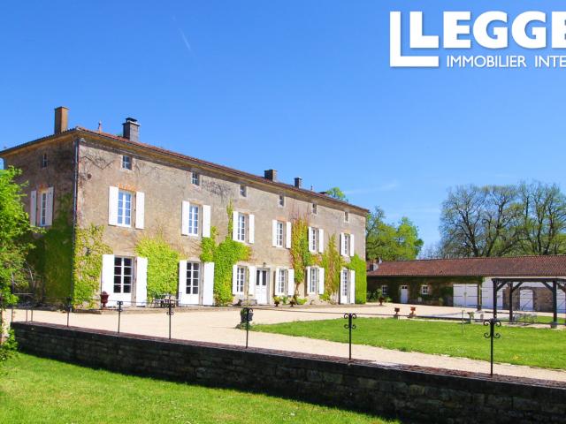 Maison vente à Confolens, Saint-fraigne