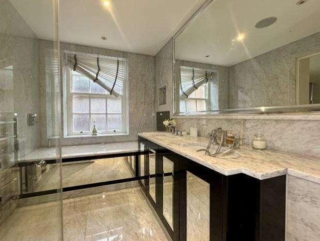 Apartment for rent in St. John's Wood, London