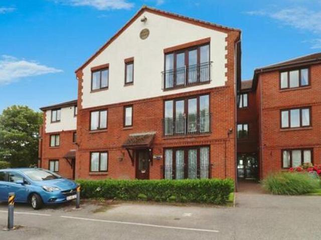 House for sale in Birkenhead