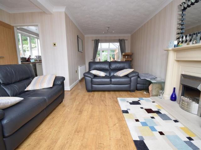 House for rent in Walton, West Yorkshire