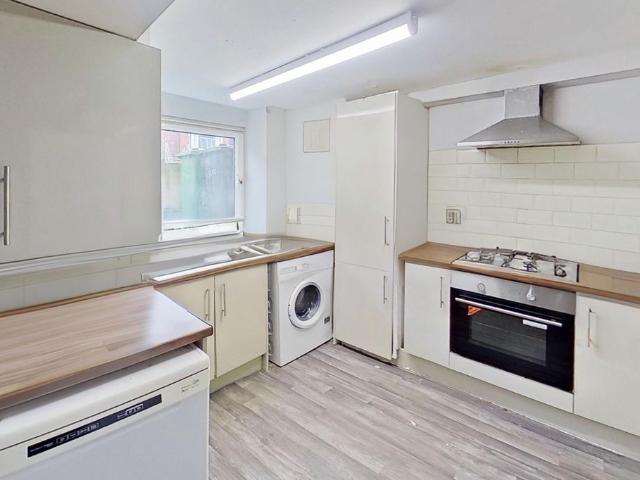 House for rent in Hyde Park, West Yorkshire