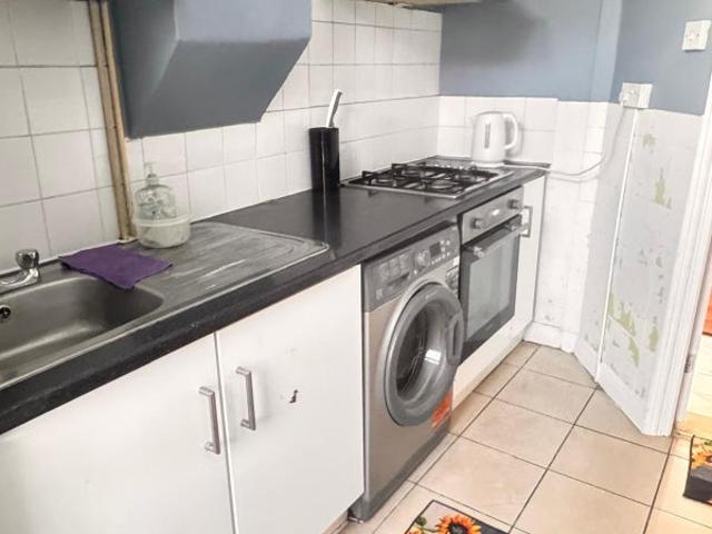 Room for rent in London Borough of Brent, Greater London