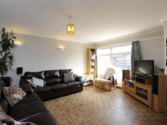 House for rent in Farncombe, Waverley