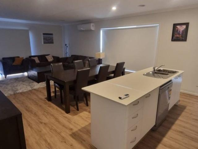 Room for rent in Camerons Creek, Victoria