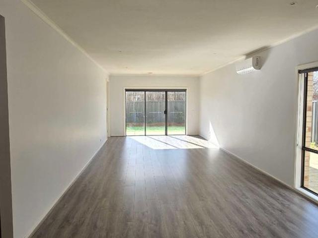 Room for rent in Camerons Creek, Victoria