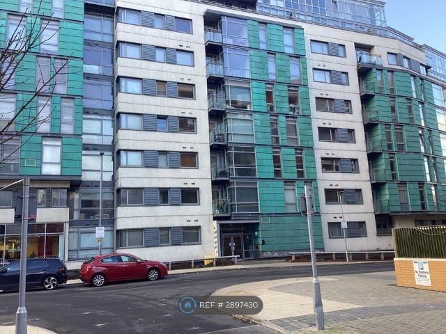 Studio for rent in Holbeck Urban Village, Leeds