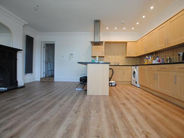 Apartment for rent in London Borough of Lewisham, Forest Hill