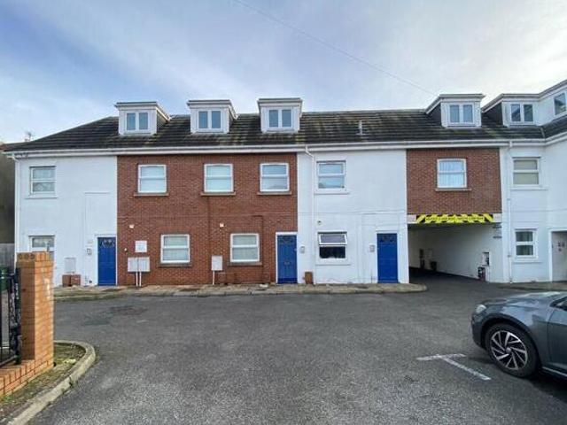 House for sale in Spring Vale, Hampshire