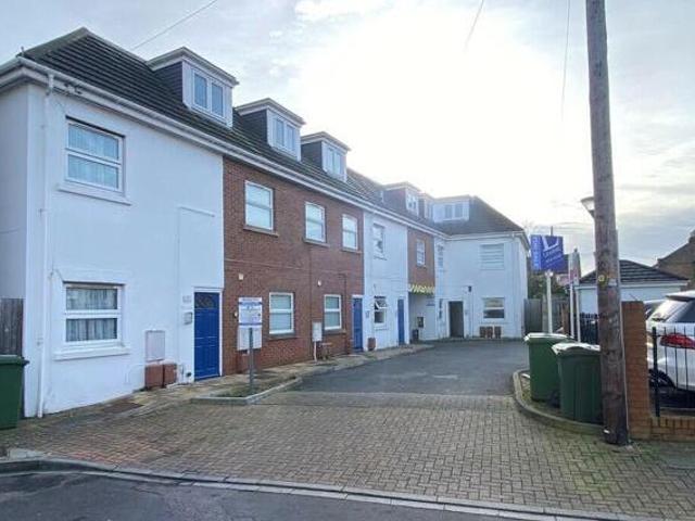 House for sale in Spring Vale, Hampshire