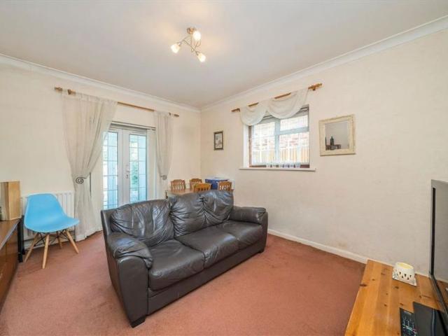 Apartment for rent in Chislehurst, Greater London