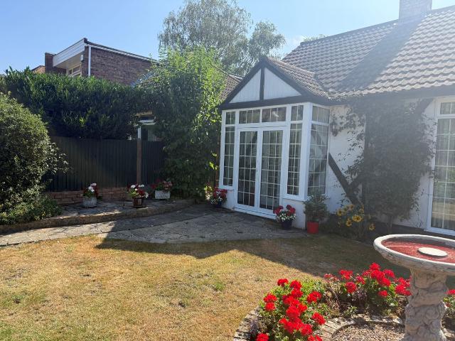 Apartment for rent in Chislehurst, Greater London