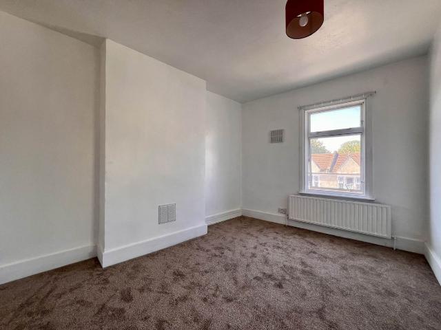 Apartment for rent in Little Ilford, Greater London