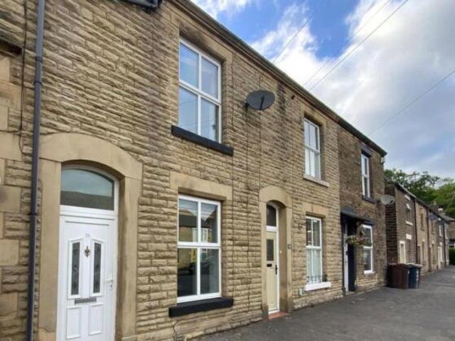 House for sale in Shirebrook Park, Charlesworth