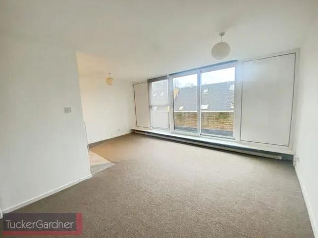 Apartment for rent in Arbury, Cambridgeshire