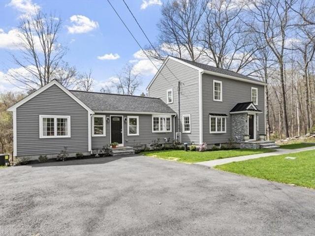 House for sale in Bolton, Massachusetts
