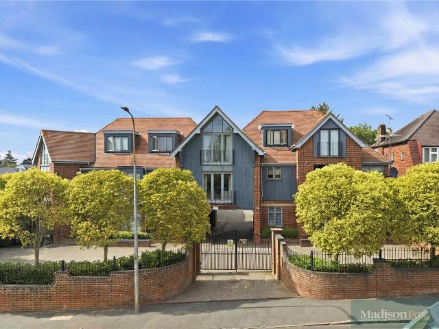 Apartment for rent in Chigwell, Epping