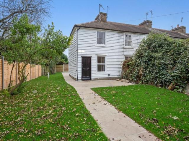 Apartment for rent in Chigwell, Epping