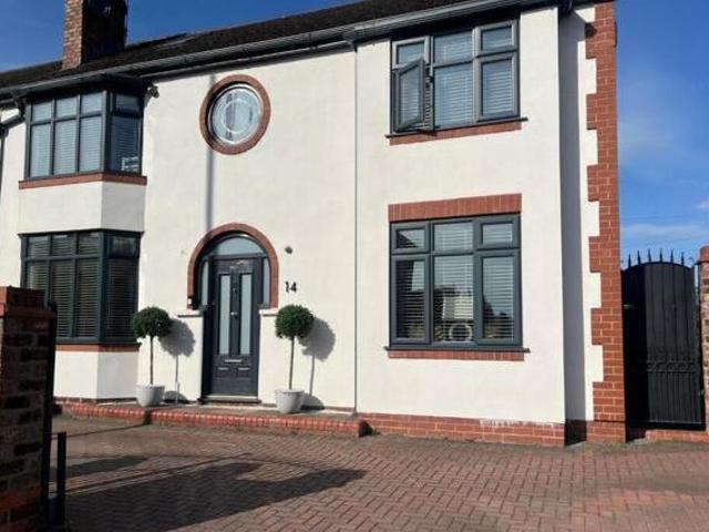 House for rent in Lyons, Greater London