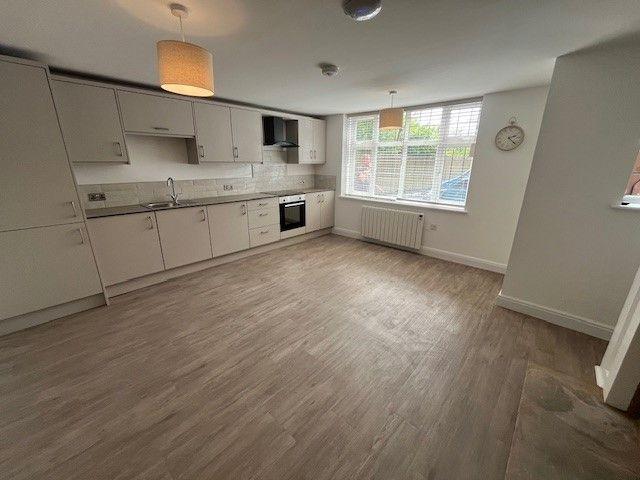 Apartment for rent in California, Littleover