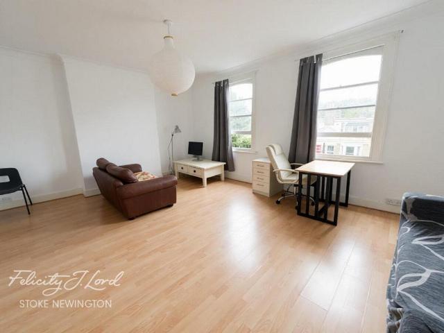 Apartment for rent in West Hackney, Greater London
