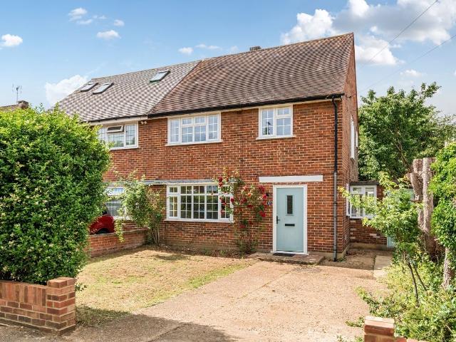 House for rent in Thames Ditton, Elmbridge