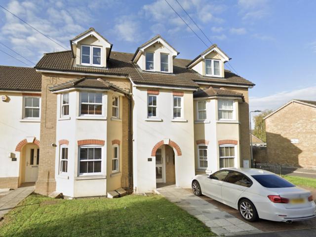 Apartment for rent in Gidea Park, Greater London
