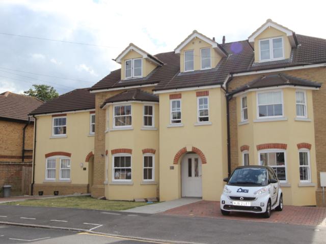 Apartment for rent in Gidea Park, Greater London
