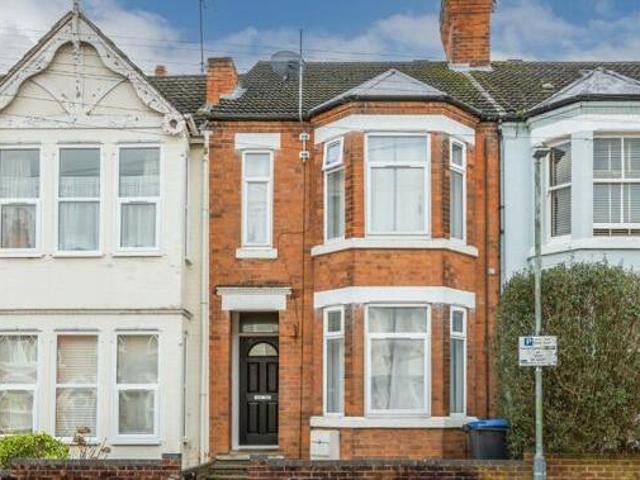 House for sale in New Bilton