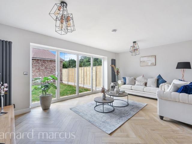 House for rent in Blackhills, Surrey