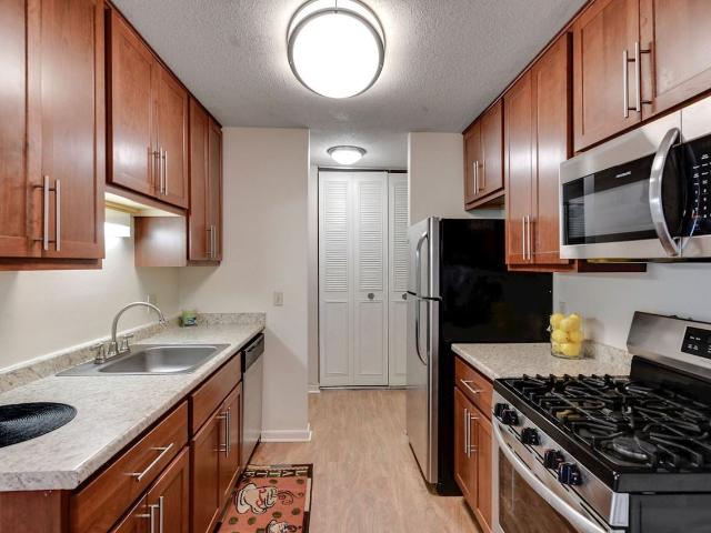 Apartment for rent in Hennepin, Minnesota