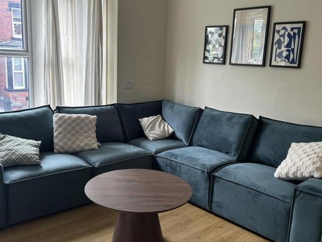 House for rent in Hyde Park, West Yorkshire