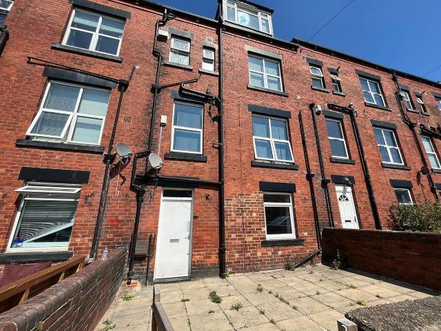 Apartment for rent in Headingley Hill, Leeds