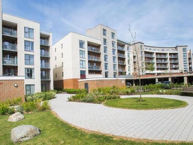 House for sale in Borehamwood, Hertsmere