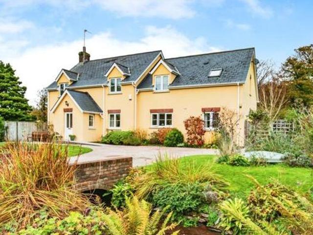 House for sale in Tenby, Pembrokeshire