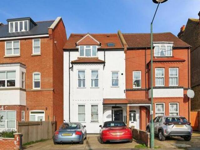 House for sale in Kingston Upon Thames, Greater London