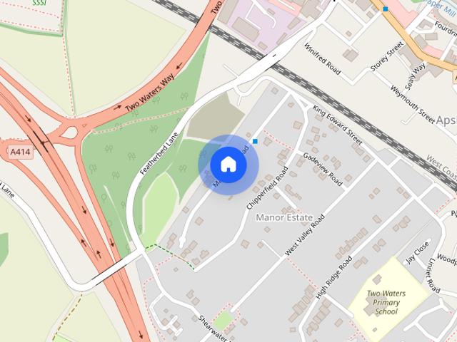 Apartment for rent in Manor Estate, Pouchen End