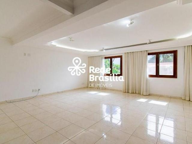 Casa venda em Região Geográfica Imediata do Distrito Federal, Região Integrada de Desenvolvimento do Distrito Federal e Entorno