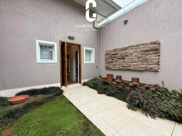 Casa venda em Região Imediata de Taubaté-Pindamonhangaba, Região Metropolitana do Vale do Paraíba e Litoral Norte