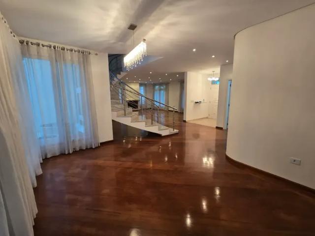 Casa aluguel em Região Imediata de São Paulo, Região Metropolitana de São Paulo