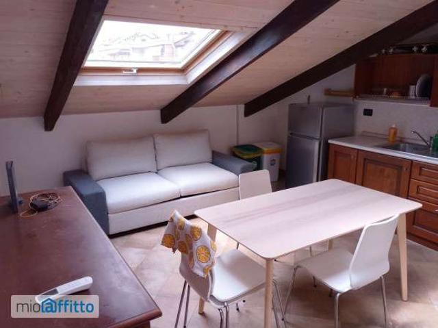 Appartamento in affitto a Circoscrizione 7, Piemonte