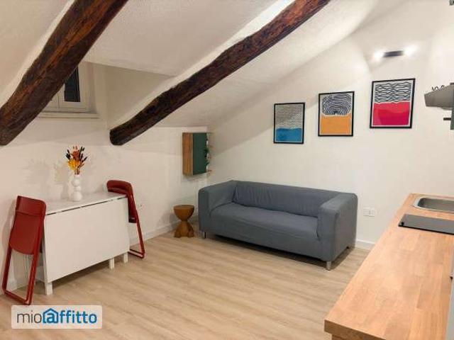 Appartamento in affitto a Gergeri, Calabria