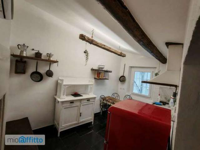 Appartamento in affitto a Centro Est, Serra Riccò