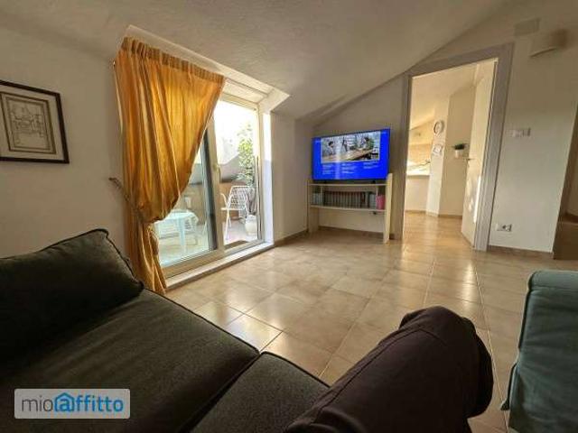 Appartamento in affitto a Genneruxi, Cagliari