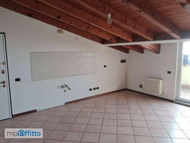 Appartamento in affitto a Oneta, Calolziocorte