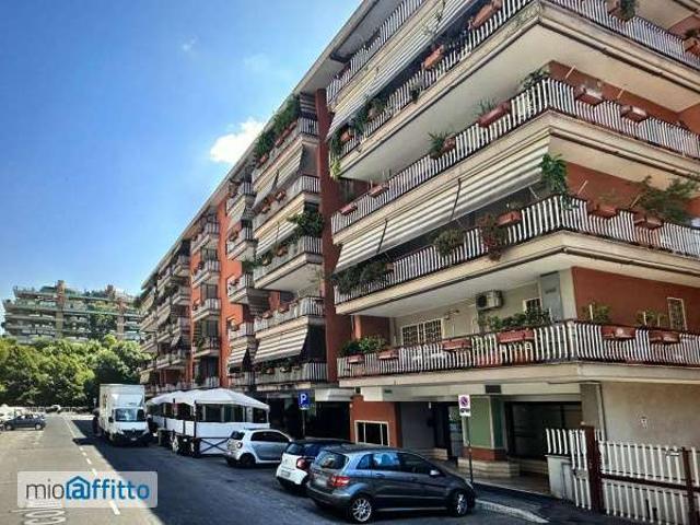 Appartamento in affitto a Municipio Roma IX, Roma Capitale