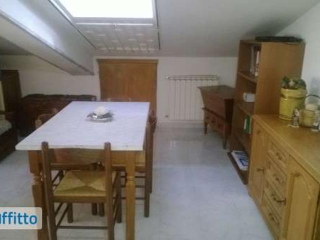 Appartamento in affitto a Piazza, Sicilia