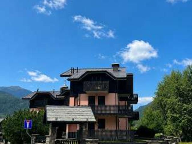 Appartamento in affitto a Comunità montana della valle Camonica, Corteno Golgi
